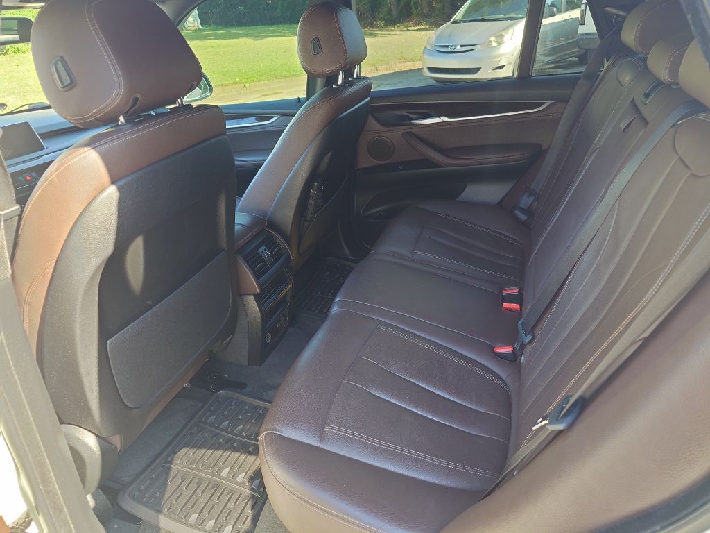 2017 BMW X5 sDrive35i - Photo 11